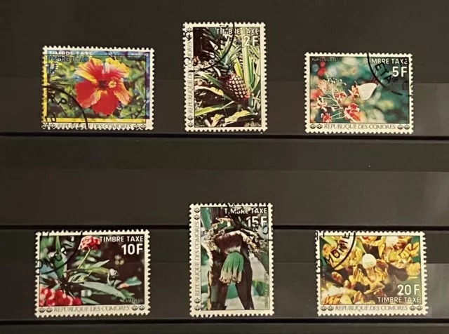 Briefmarken Komoren, Afrika, kleines Lot postfrisch **, *, gestempelt