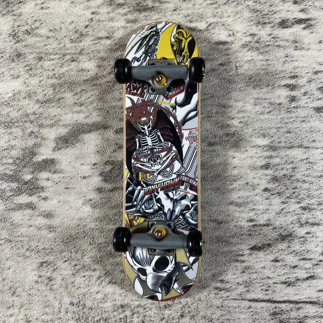 TONY HAWK BIRDHOUSE Tech Deck Skateboard FINGER BOARD Bird Skeleton
