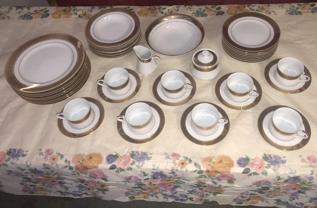 Vintage Sango Tiara Encrusted 14K Gold & Platinum Fine China Set 8, 43 pc’s