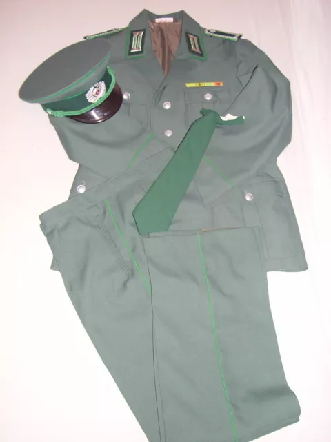 DDR VP Vopo Volkspolizei Uniform Wachtmeister, Größe m52-1 ungetragen