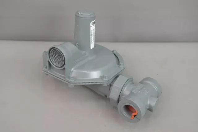 Sensus Xylem 143-80-2 Regulator 1” 1/4" Green Spring 6-14”W.C.