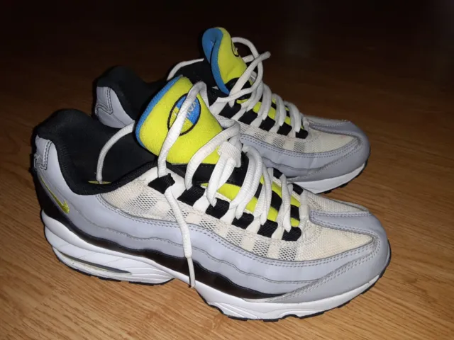 Nike Air Max 95 GS Grey Black Neon 905348-017 Sneaker Shoes Size 7Y (Women 8.5)