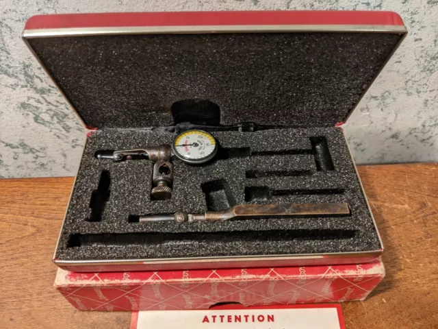 STARRETT LAST WORD  DIAL INDICATOR NO 711FSAZ w/ CASE