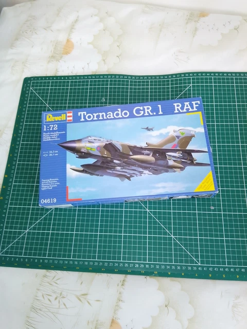 Maquette Revell Panavia Tornado GR.1 1/72 - Maquette d'avion - RV4619 pas cher
