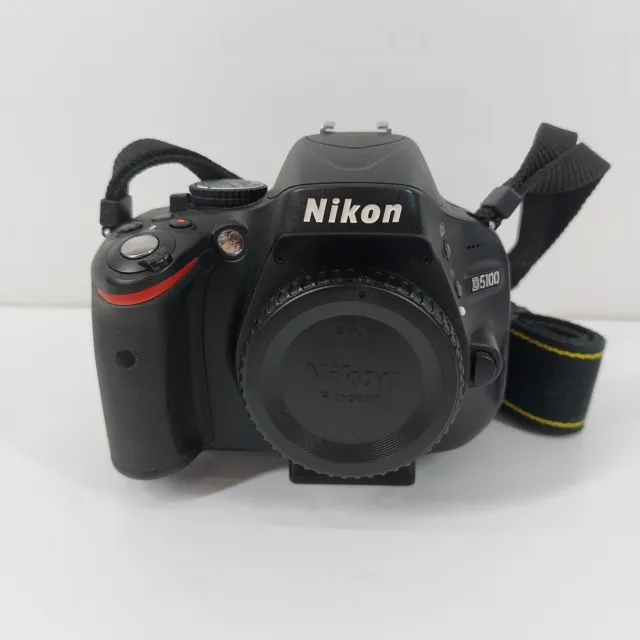 Nikon D5100 16.2 MP Digital SLR DSLR Camera 2800 Shutter Count