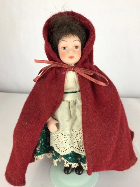 Avon Porcelain Doll Red Riding Hood 1985  8 in Tall With Stand Vintage Beauty
