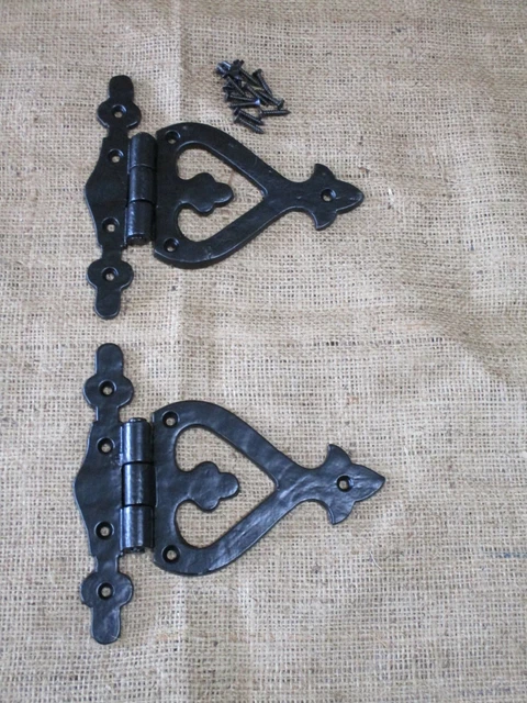 2 Cast Iron Designer Hinges Door Gate Cabinet Iron 6" Doors Cabin Barn Heart