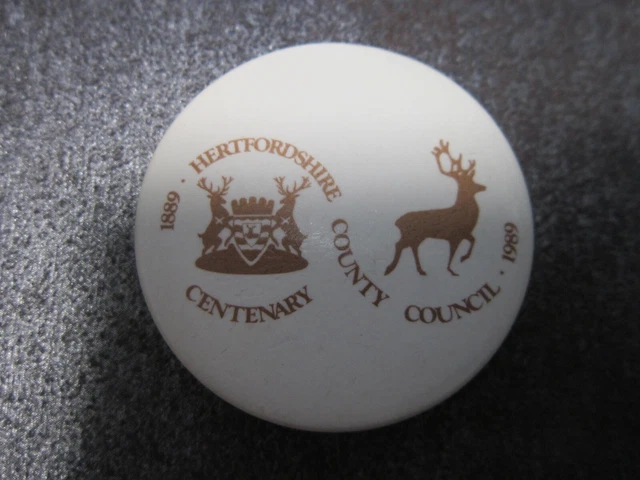Hertfordshire County Council Centenary Pin Badge Button (L28B)