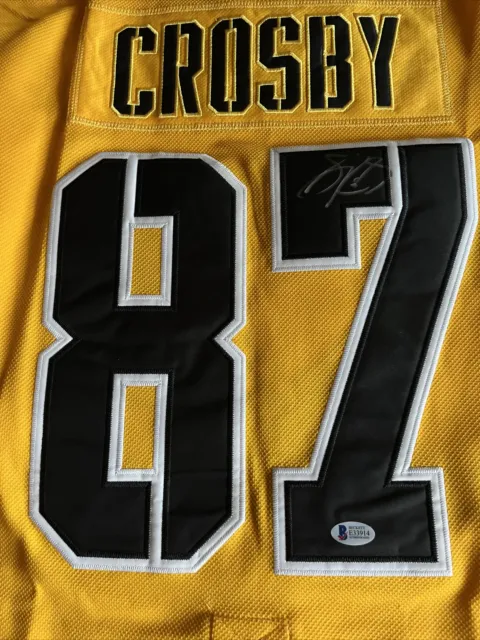 Sidney Crosby SIGNED/AUTOGRAPHED Stadium Series Penguins Jersey Beckett