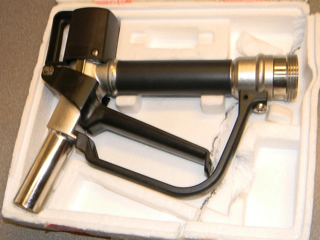 Lutz 0204-377 SS Nozzle 1 1/4in BSP W/SWIVEL