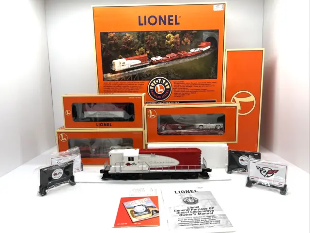 Lionel 6-11984 Chevrolet Corvette GP-7  Diesel Engine Set O Gauge Used C-8