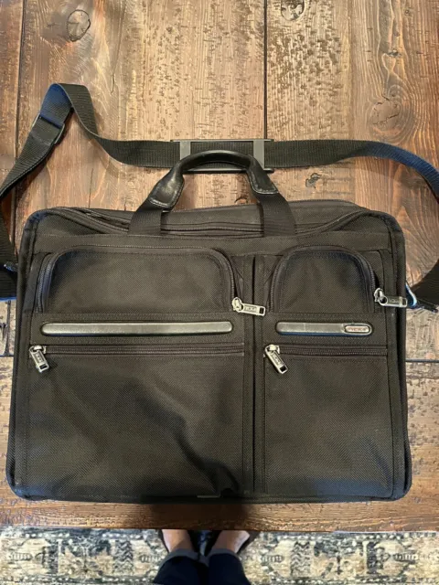 Tumi Ballistic Nylon Expandable Laptop Messenger Briefcase Bag EUC