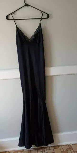 Vintage Dress 70's FLAIR BLACK Nylon Nightgown Dress