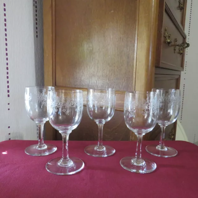 5 Vasos de Vino Blanco Cristal De Baccarat Modelo Sevigne H 12,5 CM