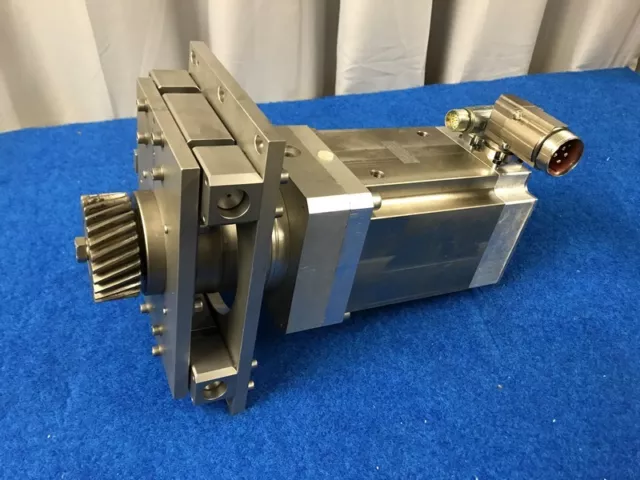 Wittenstein cyber motor MMSI 135H 090E 150C 1FN0 H0010 Alphagetriebe Phoebus