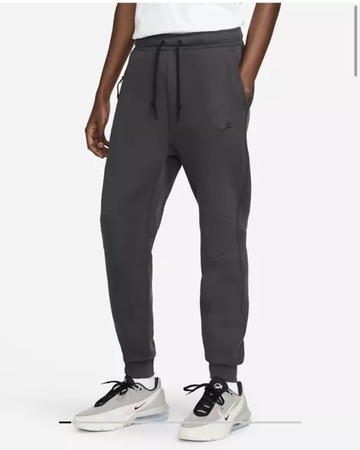 Nike Tech Fleece Joggers - Anthracite Grey Small BRAND NEW.