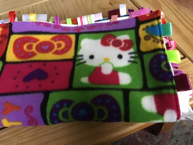 XL Handmade Blanket Taggie Fleece Blanket- Hello Kitty