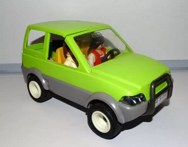 PLAYMOBIL LA VOITURE DE VILLE VERTE AVEC 2 PERSONNAGES et 2 CHIENS - 2 ADULTES 3