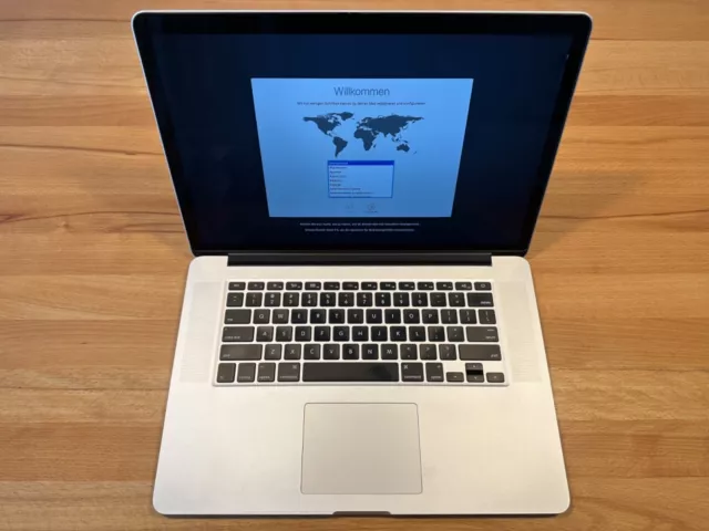 Apple MacBook Pro Retina 2012, 15.4“, 2.3 GHz, 256 GB SSD, 16 GB RAM, US Layout