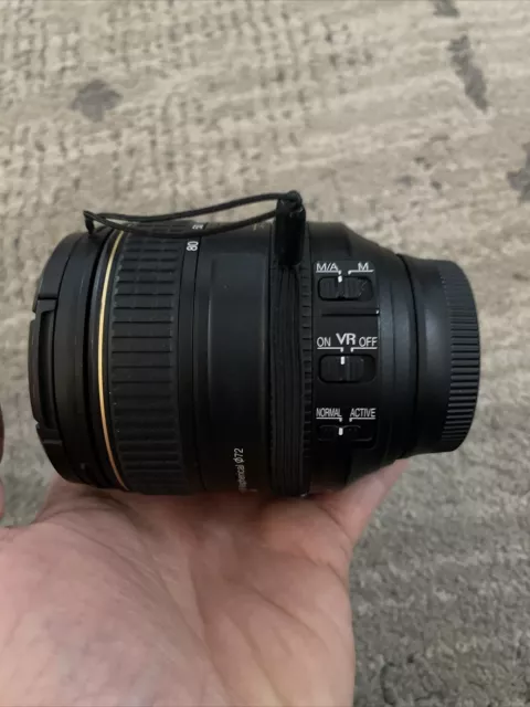 Nikon AF-S 16-80mm f 2.8-4E Nikkor DX ED VR Wide Zoom Digital Camera Lens