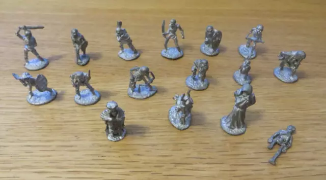 16 Various Metal Figures - 1980's AD&D - Skeleton Army (Games Workshop/Citadel?)