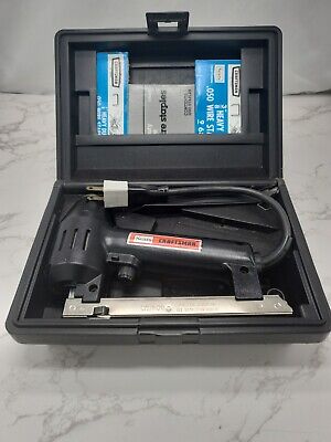 Raro Kit de Grapadora Eléctrica Sears Craftsman De Colección Modelo 900.684160 con Estuche Usado en Excelente Condición
