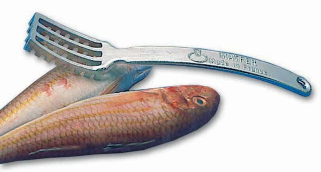 Matfer Bourgeat 121100 Cast Aluminum 7-7/8 Fish Scaler"