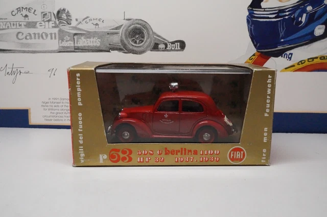 RobEddie - 1:43 - Volvo PV544 - Le dos du chat
