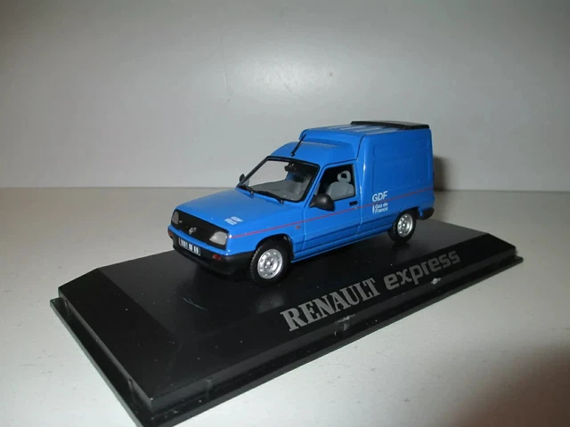 RENAULT EXPRESS SOLIDO pub : club maquettisme gardeen et bi-cross