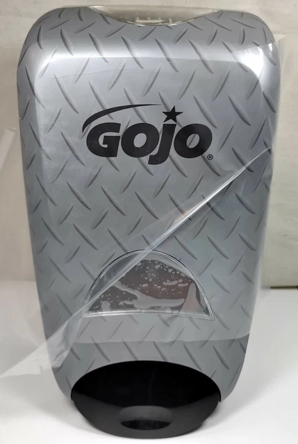 Gojo FMX-20 Gray Push Style Wall Mounted Manual Commercial Foam Soap Dispenser