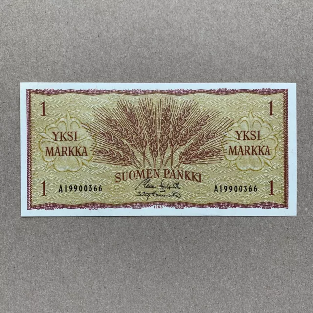 Finland 1 Markka Banknote 1963 Finnish Currency Paper Money Arms Old Helsinki