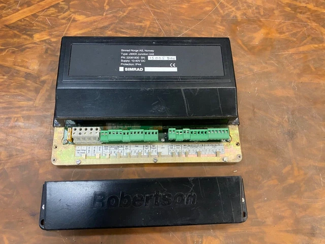 Simrad Robertson J300X Auto Pilot Junction Unit 22081830 sn# 15005 B011 Simrad Robertson J300X Auto Pilot Junction Unit 22081830 sn# 15005 B011