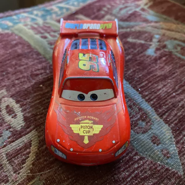 Take Five a Day » Blog Archive » Mattel Disney Pixar Diecast CARS: Buy CARS,  Get a FREE CAR Comes to France!