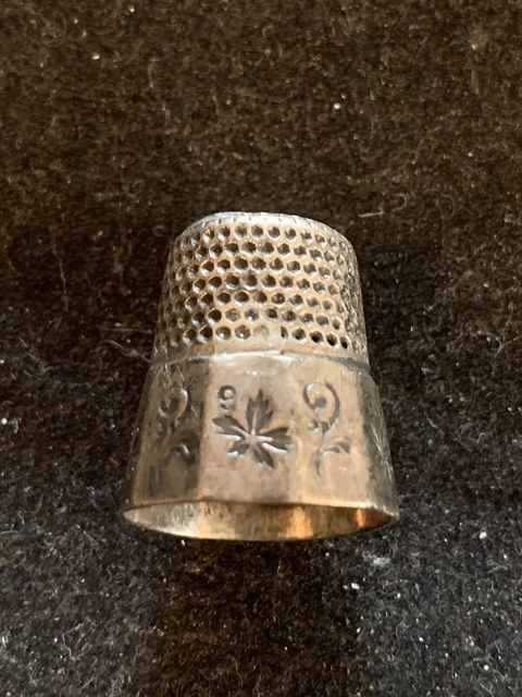Antique Sterling Silver Thimble Ornate Border No 9 Unknown Maker Repaired