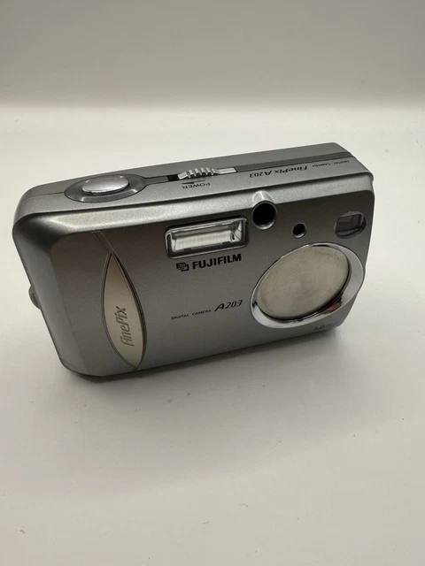 Appareil Photo Numérique Nikon Coolpix L25 10.0MP Noir - État Excellent - Complet Avec Accessoires