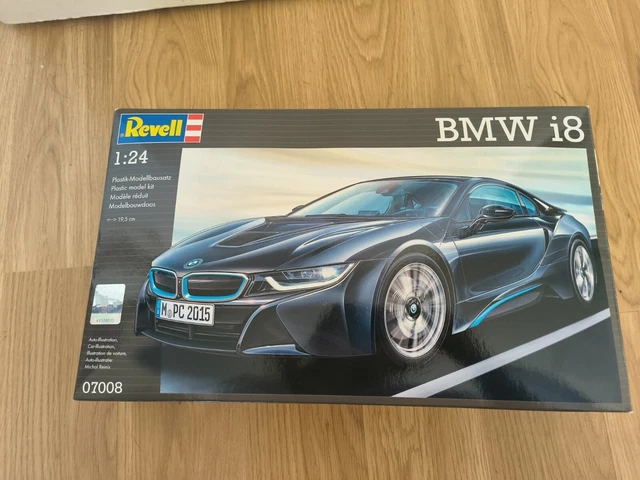 Revell Maquette BMW I8 1/24 - 131 Pièces, Voiture Sport Hybride à Monter Et Peindre