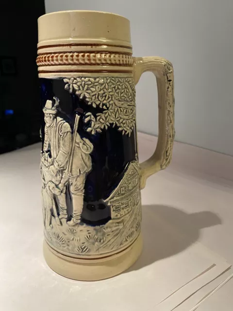 Original King German Beer Stein, Pattern 300. Vintage. New Condition, never used