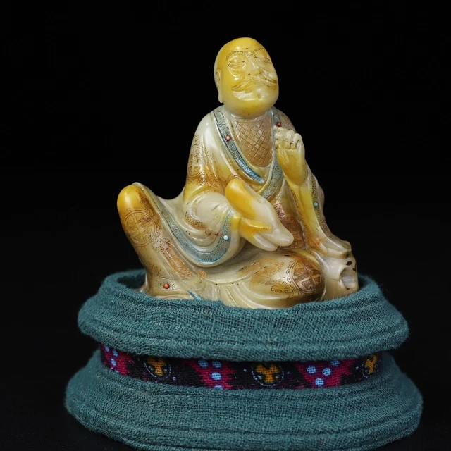 Chinese Exquisite Handmade Luohan Carving Shoushan Stone Statue