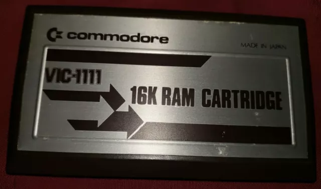 VIC-1111 16kb RAM pack for Commodore  Vic-20 metal label