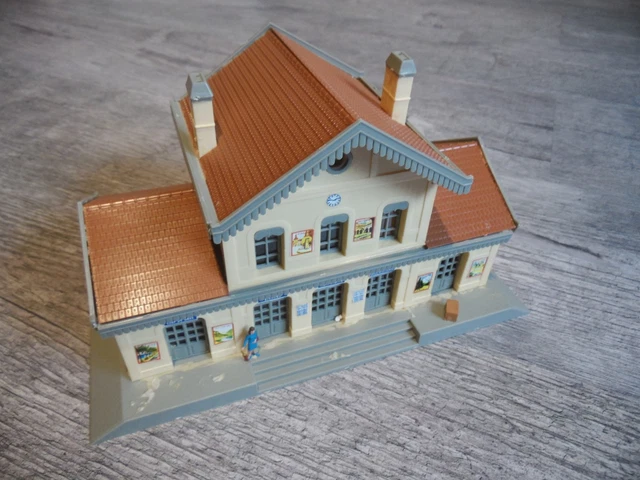 Jouef 1033 – Maquette De La Gare De Lusigny à Monter – Échelle HO – Neuf