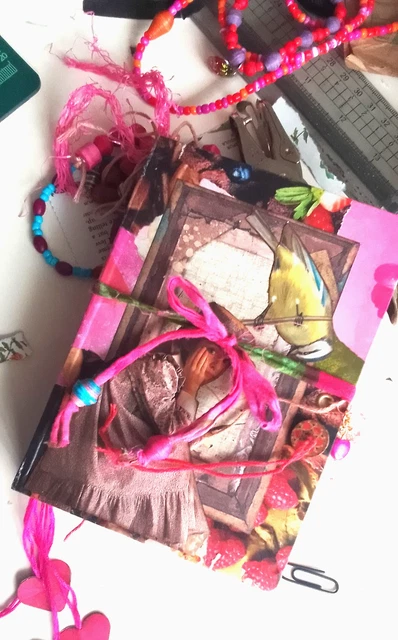 JUNK JOURNAL .GROWN up art Therapy. 90% recycled paper. 6 1/4