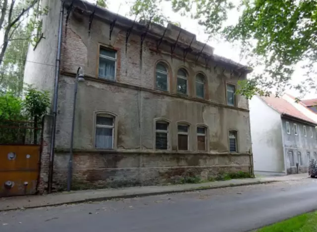 HAUS mit GARTEN GARAGE MEHRFAMILIENHAUS 3 FAMILIEN - WOHNHAUS   MIETKAUF möglich