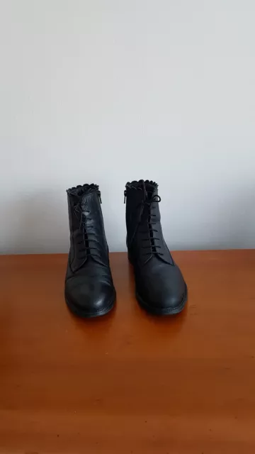 CHAUSSURES. BOOTS. BOTTINES. Miss Liberto Cuir Noir. Pointure 40. EUR 14 00 PicClick FR