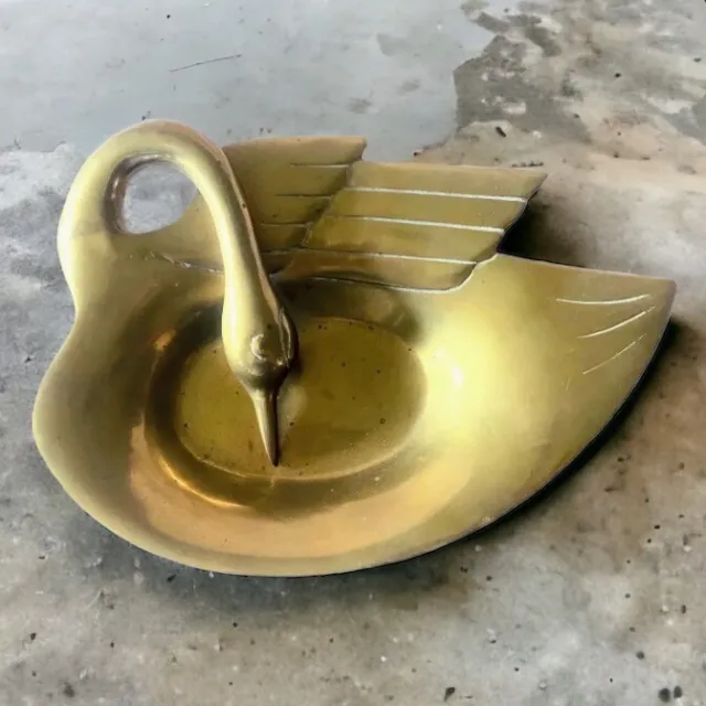 Vintage 1982 Brass Swan Dish Bowl Candy Trinkets Jewelry Decorative Piece Korea