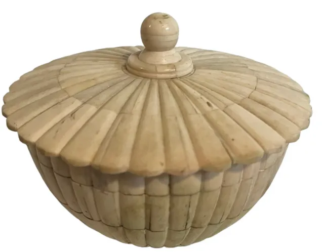 Vintage Collectible Hand Made Round Floral Camel Bone Opium Box Trinket Box