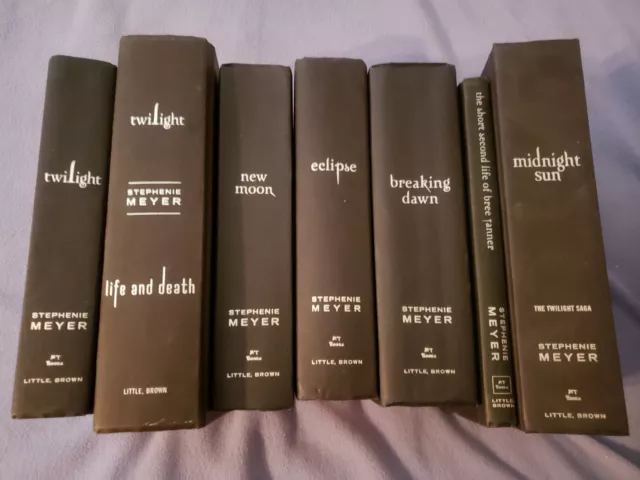 Twilight Saga Stephanie Meyer 7 Book Set LOT SERIES Midnight Sun Free Shipping