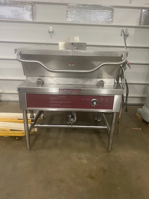 2019 Crown Steam GLTS-30 30 gal. Tilt Skillet - Natural Gas