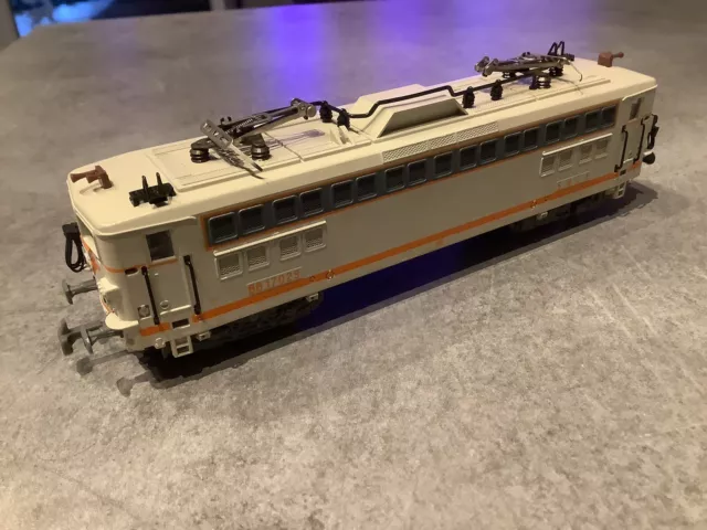 Locomotive BB 17029 fabrication JOUEF au HO