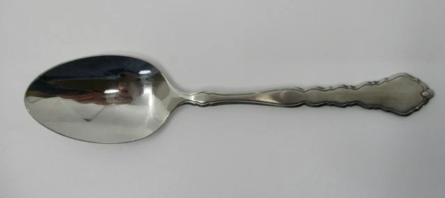 Oneida Stainless Satinique Teaspoon - 6" - 03R