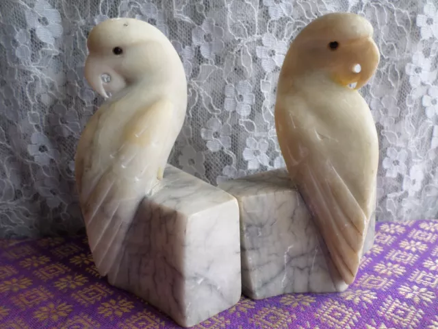 Vintage Italian White Alabaster Parakeet Parrot Marbled Bookends Hand Carved 5"